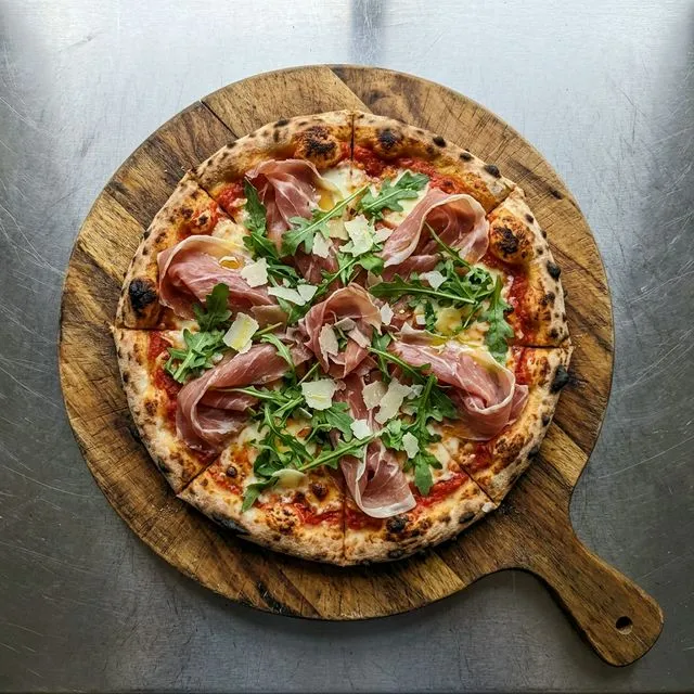Pizza Prosciutto
